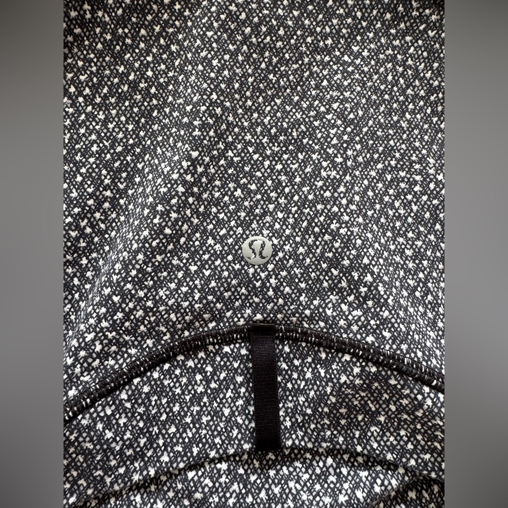 Lululemon Define Jacket - Picture 7 of 8